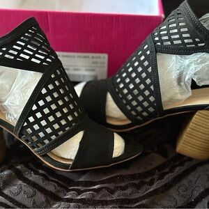 JustFab Black Cutout Heels
